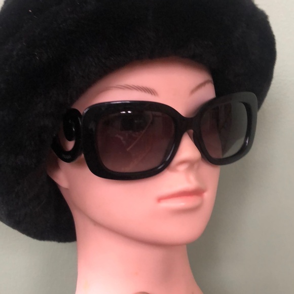 Prada Black Sunglasses (Model SPR 27C) - Women's with COA - Picture 5 of 12